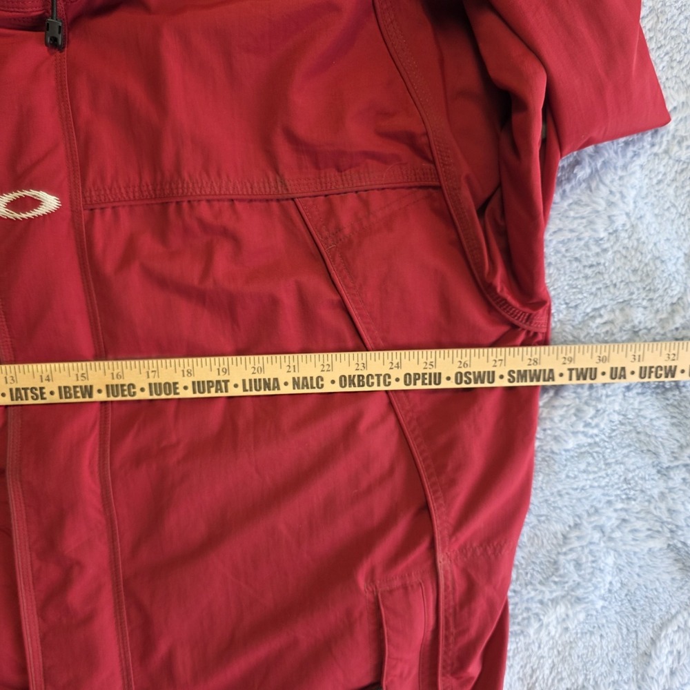 Oakley Jacket Men's XL Vintage Software Burgundy Waterproof Windbreaker Ski Y2K - Picture 16 of 16